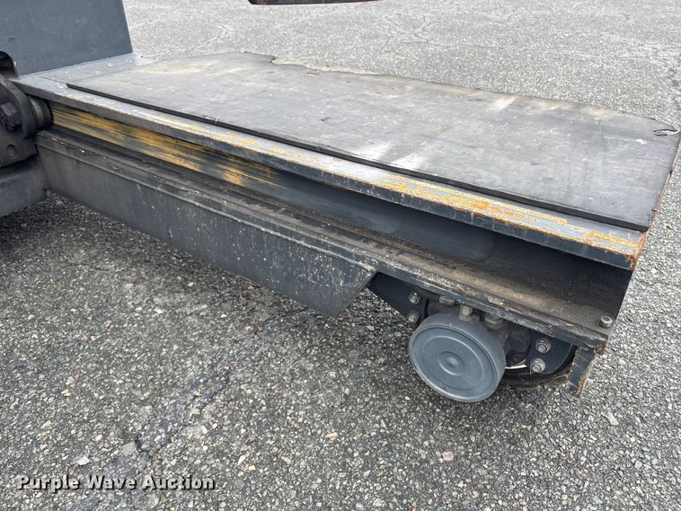 image for item ET8598 2016 CombiLift C8000 forklift