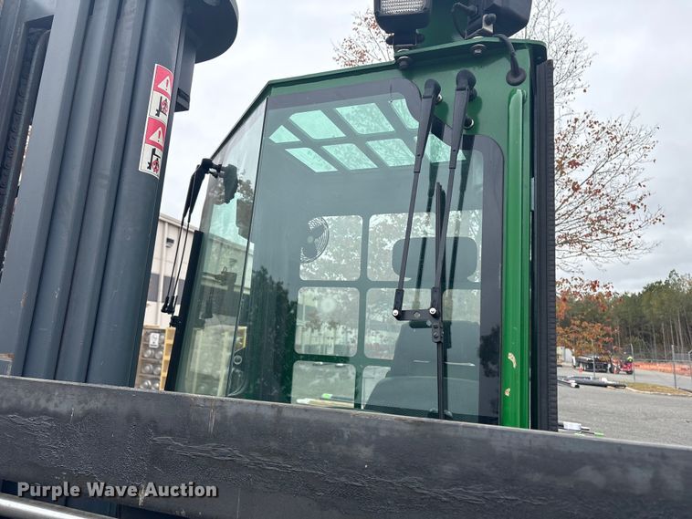 image for item ET8598 2016 CombiLift C8000 forklift