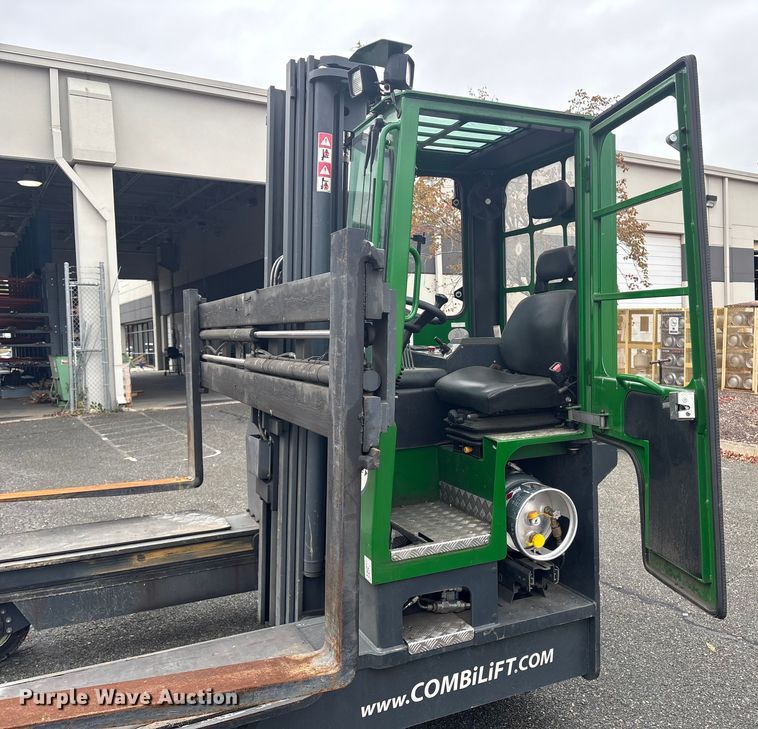 image for item ET8598 2016 CombiLift C8000 forklift