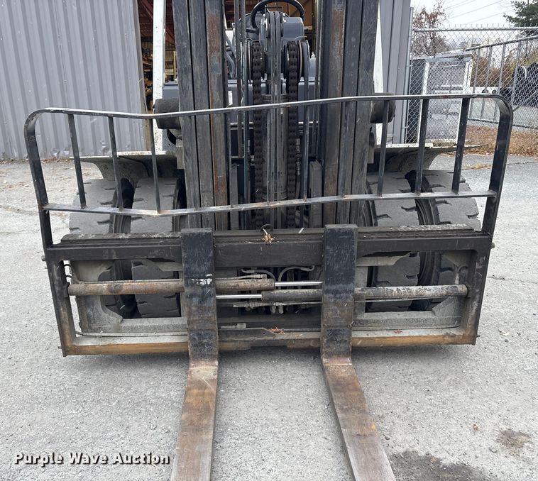 image for item ET8605 2015 Nissan PF80YLP forklift