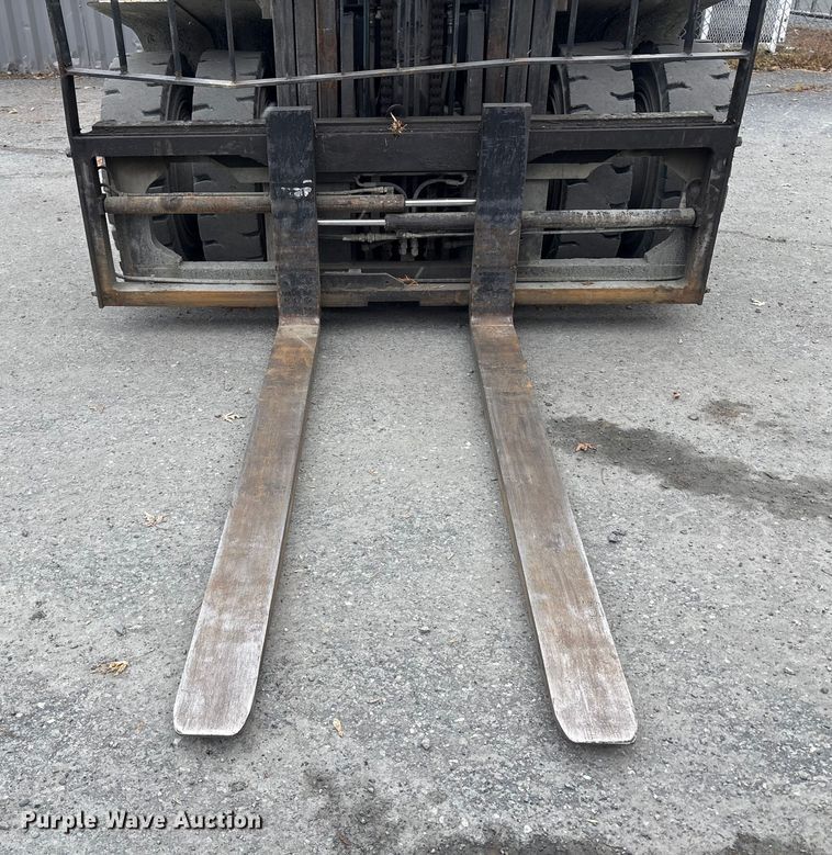 image for item ET8605 2015 Nissan PF80YLP forklift