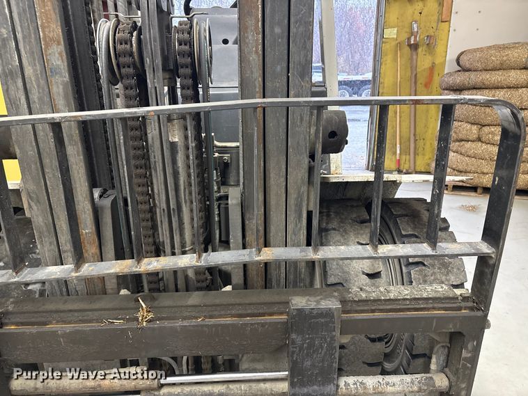 image for item ET8605 2015 Nissan PF80YLP forklift