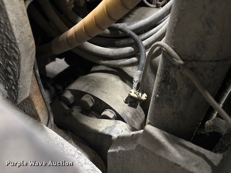 image for item ET8605 2015 Nissan PF80YLP forklift