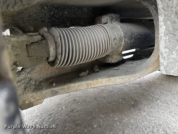 image for item ET8605 2015 Nissan PF80YLP forklift