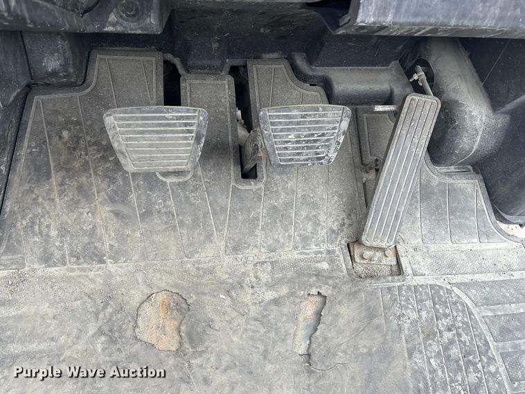 image for item ET8605 2015 Nissan PF80YLP forklift