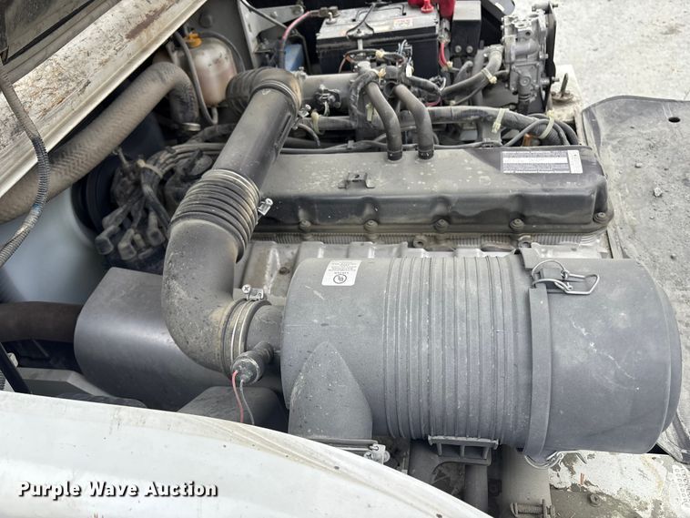 image for item ET8605 2015 Nissan PF80YLP forklift