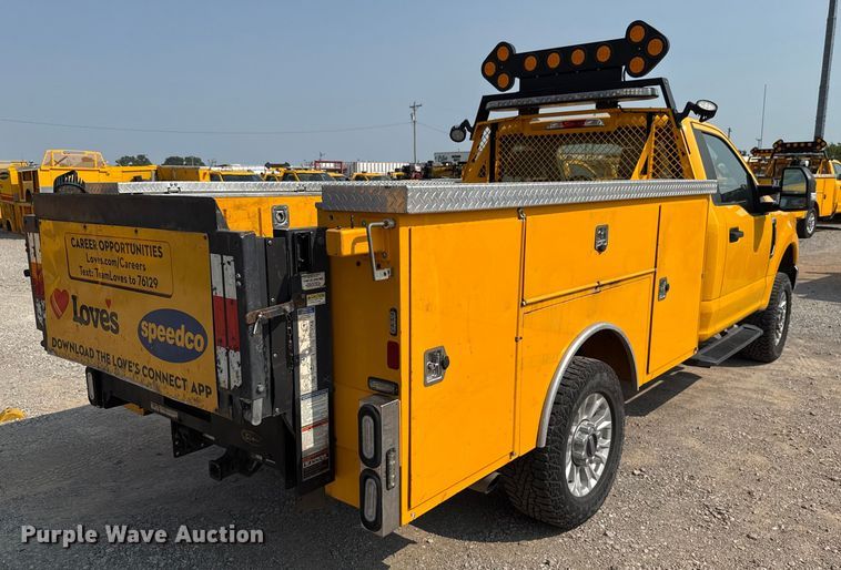 image for item EU2228 2020 Ford F350 Super Duty utility bed pickup truck