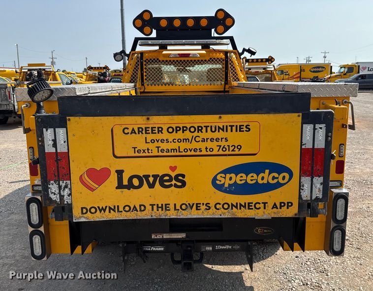 image for item EU2228 2020 Ford F350 Super Duty utility bed pickup truck