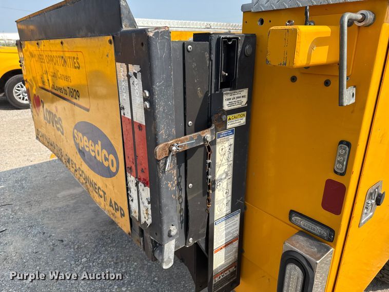 image for item EU2228 2020 Ford F350 Super Duty utility bed pickup truck