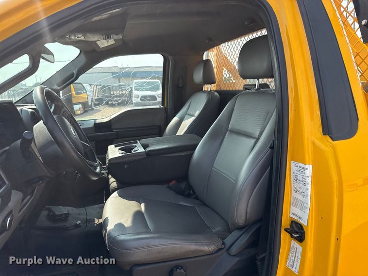 image for item EU2228 2020 Ford F350 Super Duty utility bed pickup truck