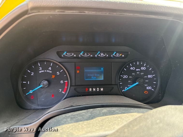 image for item EU2228 2020 Ford F350 Super Duty utility bed pickup truck