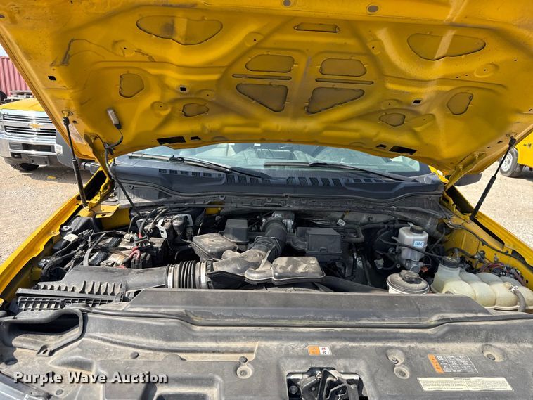 image for item EU2228 2020 Ford F350 Super Duty utility bed pickup truck