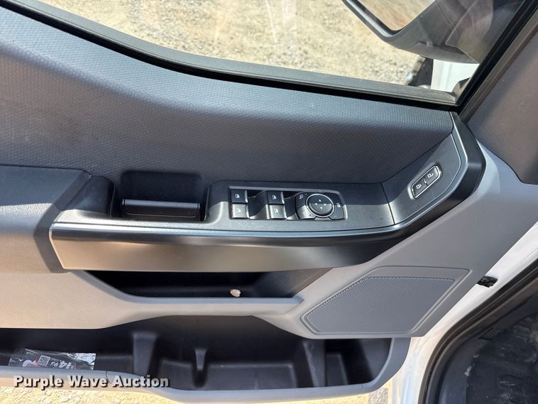 image for item EU2230 2022 Ford F150 SuperCrew pickup truck