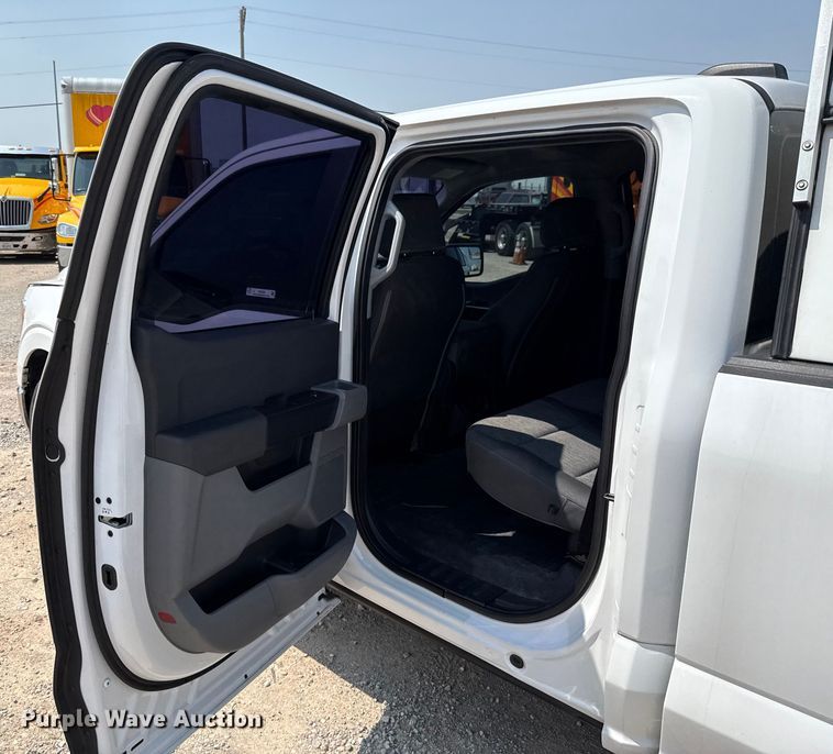 image for item EU2230 2022 Ford F150 SuperCrew pickup truck