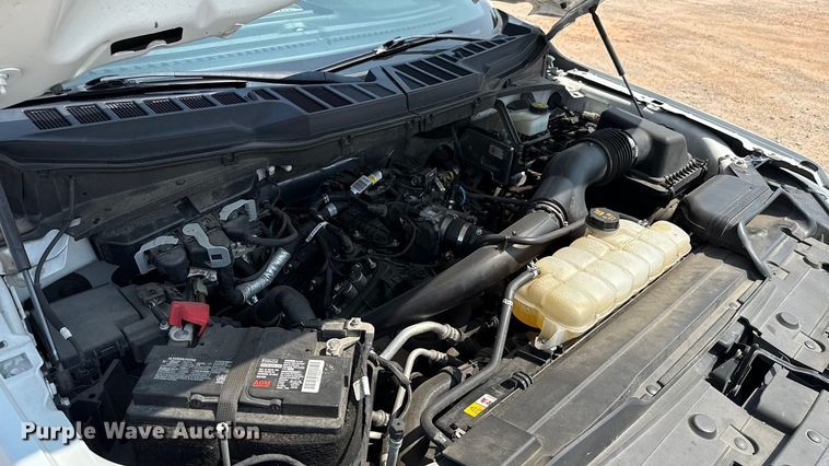 image for item EU2230 2022 Ford F150 SuperCrew pickup truck