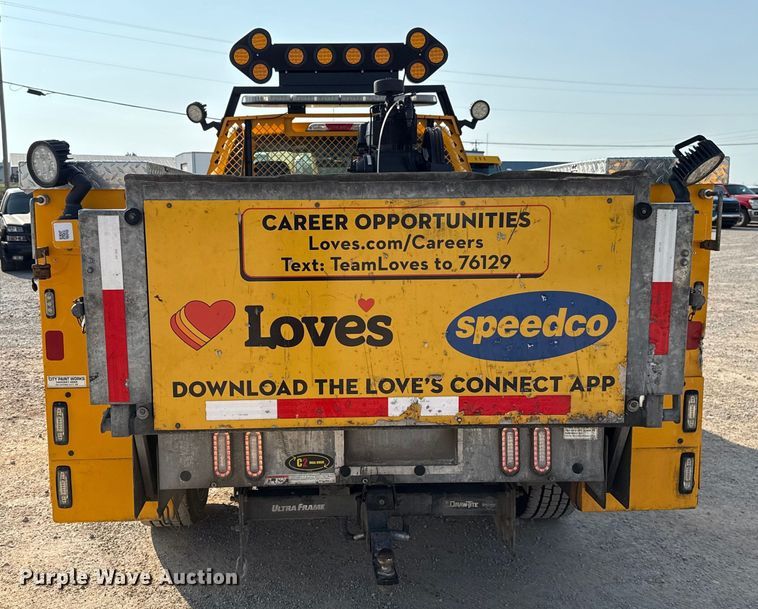 image for item EU2240 2021 Ford F350 Super Duty utility bed pickup truck