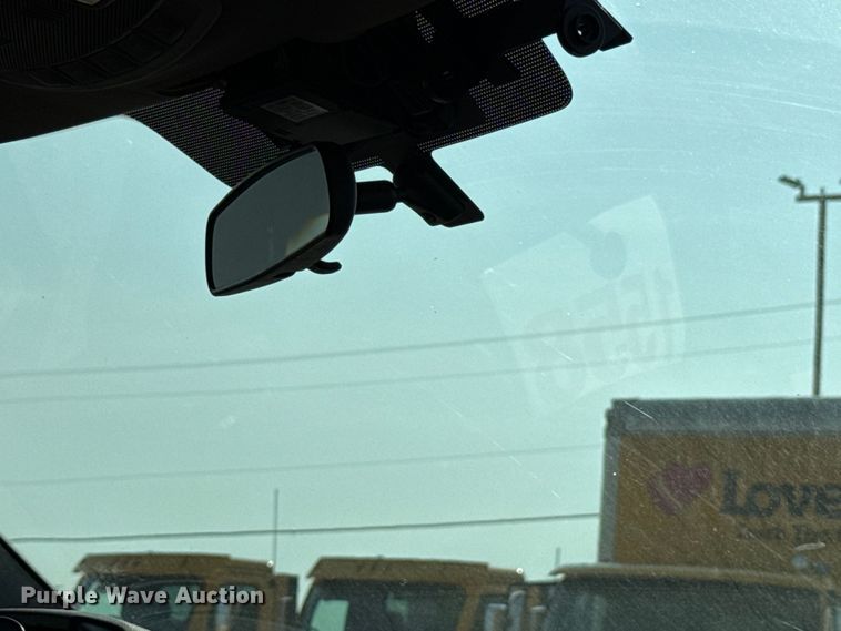 image for item EU2240 2021 Ford F350 Super Duty utility bed pickup truck