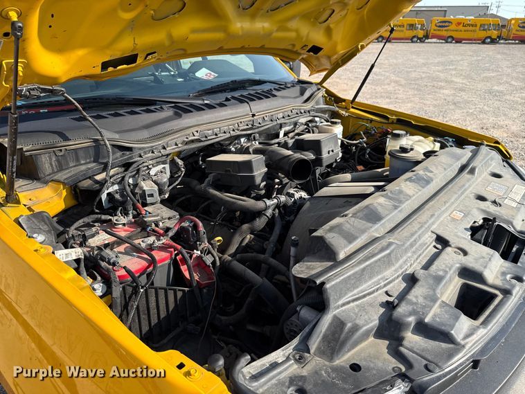 image for item EU2240 2021 Ford F350 Super Duty utility bed pickup truck