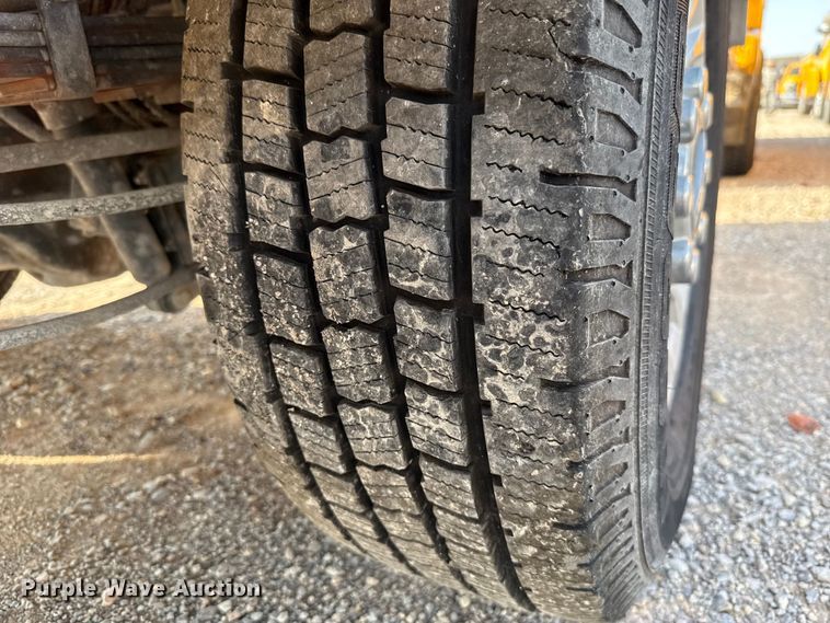 image for item EU2240 2021 Ford F350 Super Duty utility bed pickup truck