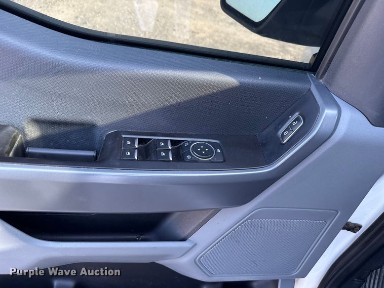 image for item EU2246 2022 Ford F150 SuperCrew pickup truck