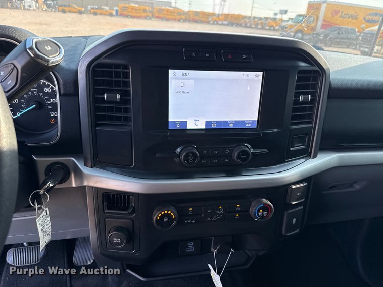 image for item EU2246 2022 Ford F150 SuperCrew pickup truck