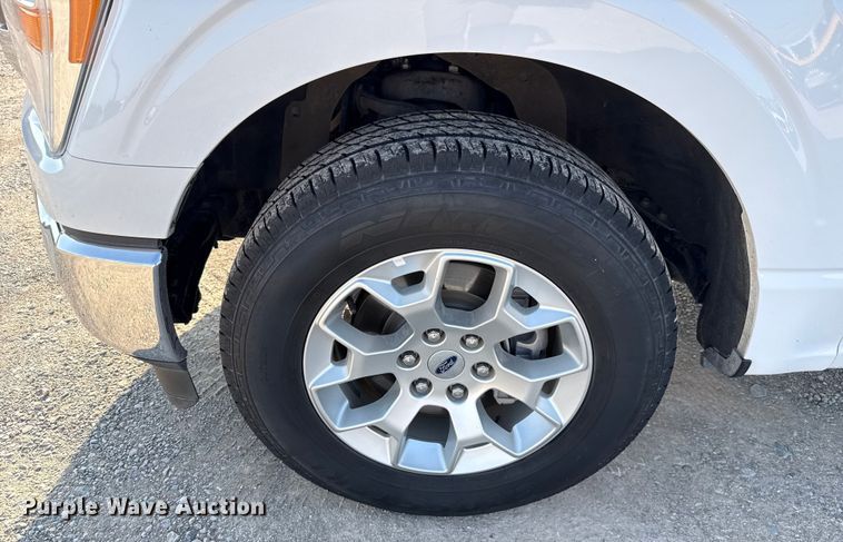 image for item EU2246 2022 Ford F150 SuperCrew pickup truck