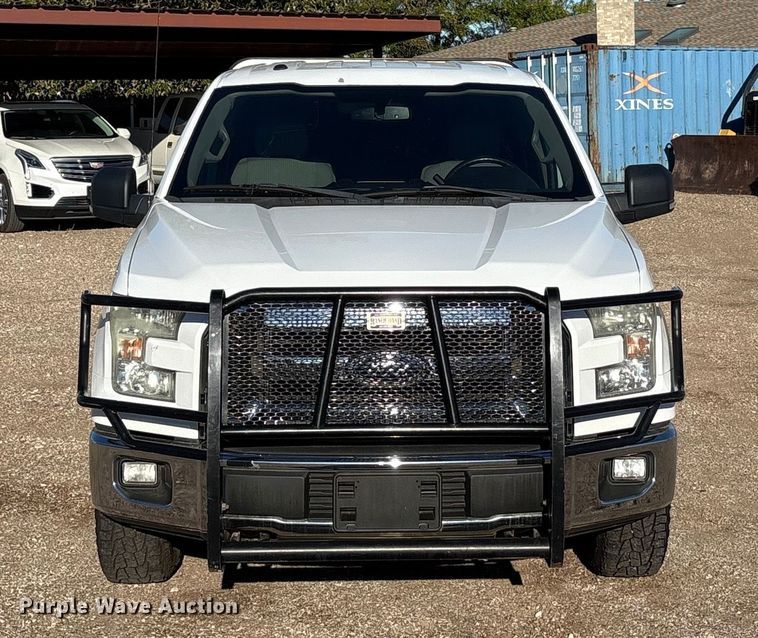 image for item EU4705 2015 Ford F150 XLT SuperCrew pickup truck