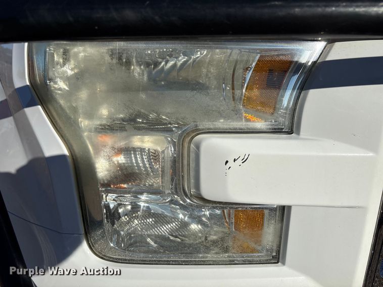 image for item EU4705 2015 Ford F150 XLT SuperCrew pickup truck