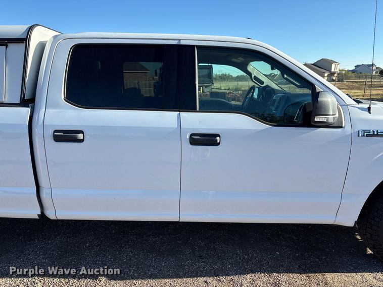 image for item EU4705 2015 Ford F150 XLT SuperCrew pickup truck