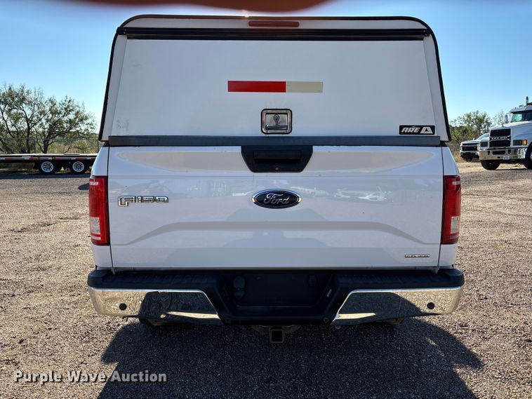 image for item EU4705 2015 Ford F150 XLT SuperCrew pickup truck