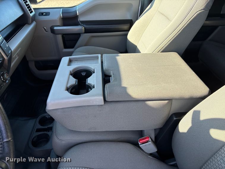 image for item EU4705 2015 Ford F150 XLT SuperCrew pickup truck