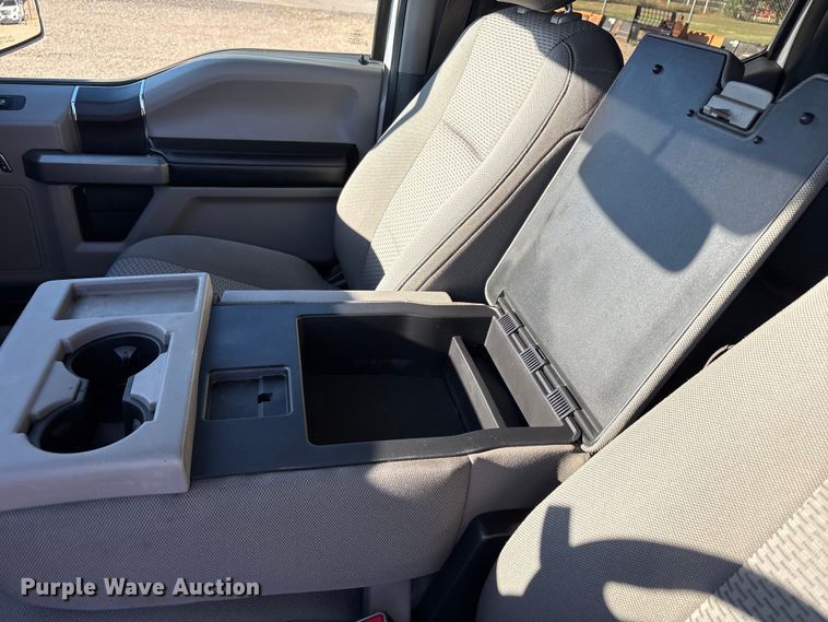 image for item EU4705 2015 Ford F150 XLT SuperCrew pickup truck