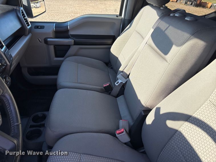 image for item EU4705 2015 Ford F150 XLT SuperCrew pickup truck