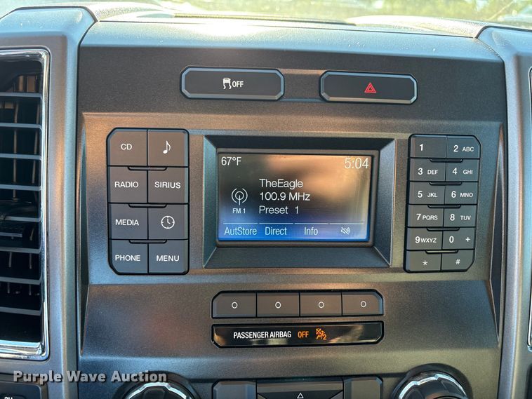 image for item EU4705 2015 Ford F150 XLT SuperCrew pickup truck