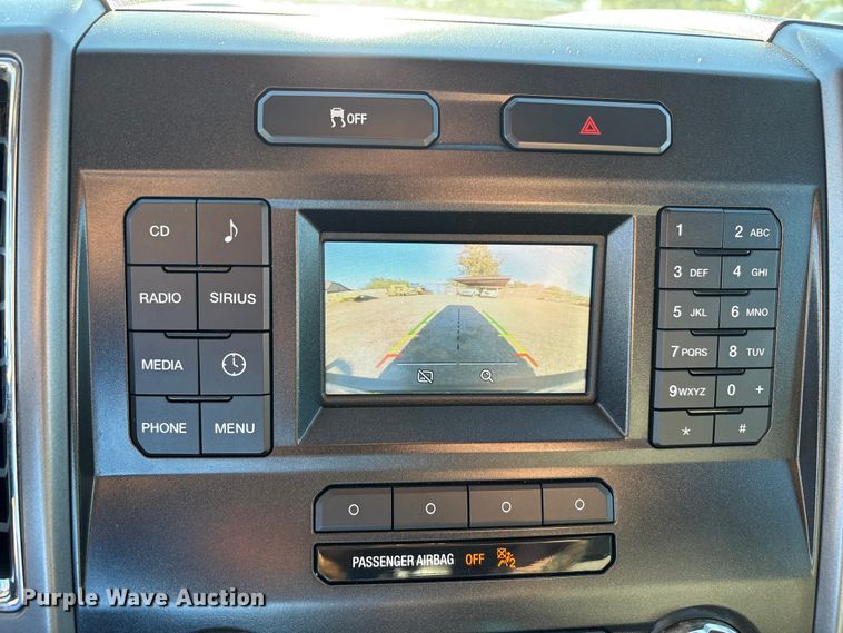 image for item EU4705 2015 Ford F150 XLT SuperCrew pickup truck