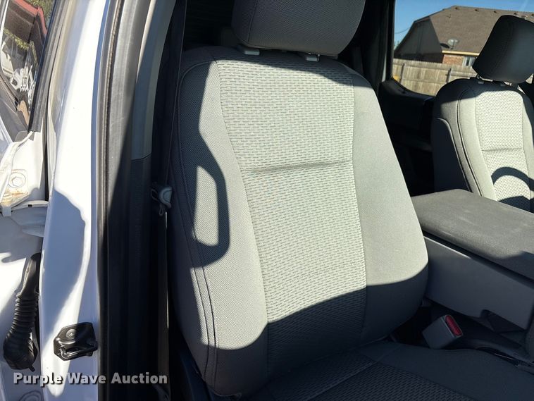 image for item EU4705 2015 Ford F150 XLT SuperCrew pickup truck