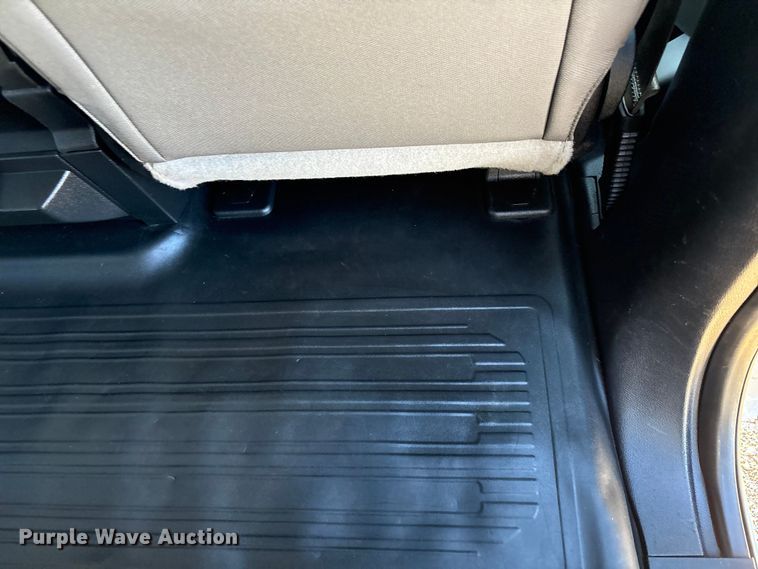 image for item EU4705 2015 Ford F150 XLT SuperCrew pickup truck