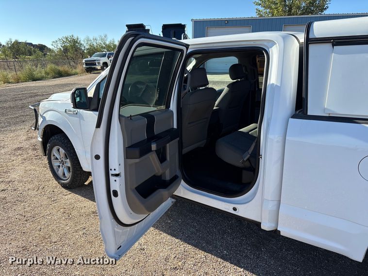 image for item EU4705 2015 Ford F150 XLT SuperCrew pickup truck