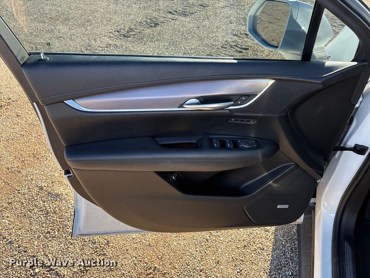 image for item EU4706 2018 Cadillac XT5 SUV