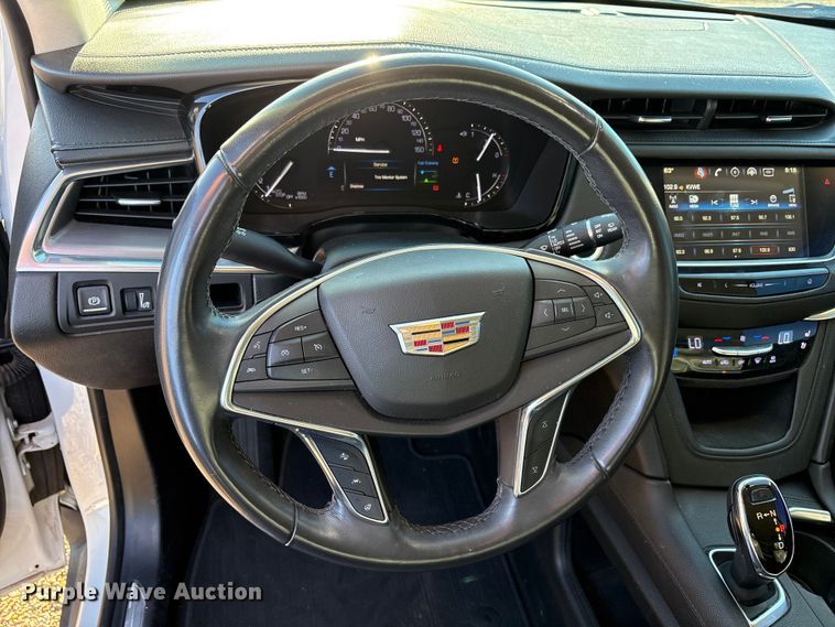 image for item EU4706 2018 Cadillac XT5 SUV