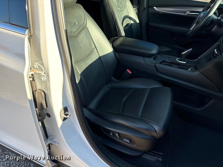 image for item EU4706 2018 Cadillac XT5 SUV