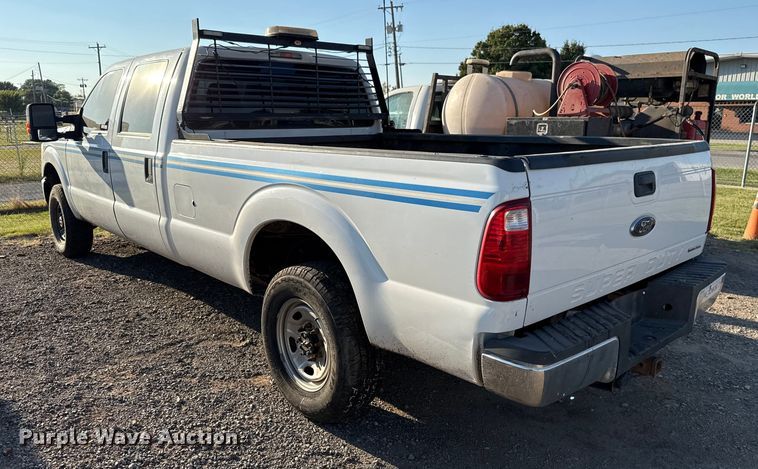 image for item EU5012 2015 Ford F250 Super Duty XL Crew Cab pickup truck