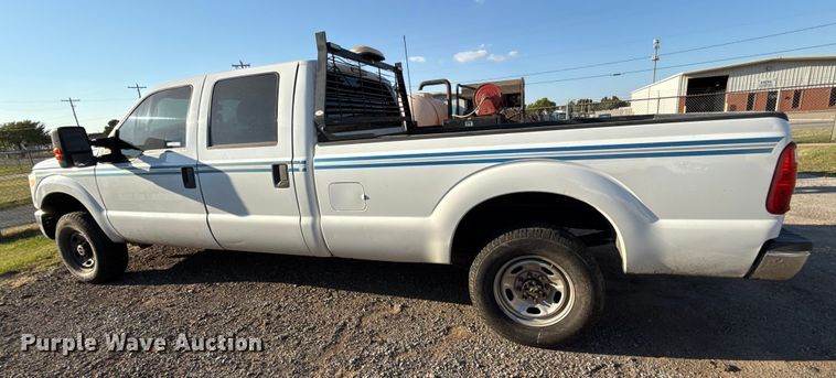 image for item EU5012 2015 Ford F250 Super Duty XL Crew Cab pickup truck