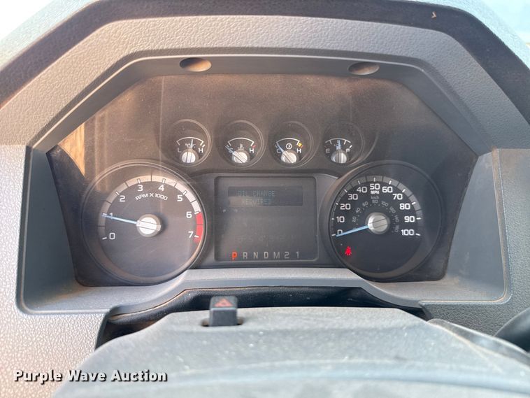 image for item EU5012 2015 Ford F250 Super Duty XL Crew Cab pickup truck