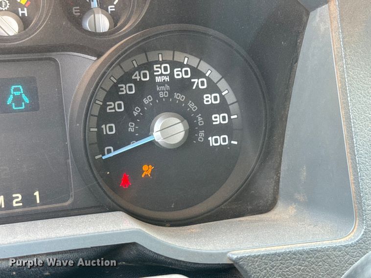 image for item EU5012 2015 Ford F250 Super Duty XL Crew Cab pickup truck