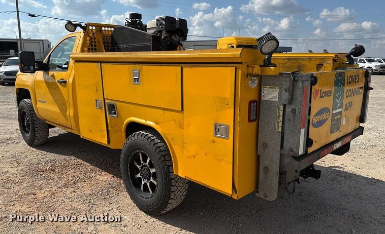 image for item EU5067 2018 Chevrolet Silverado 3500HD utility bed pickup truck