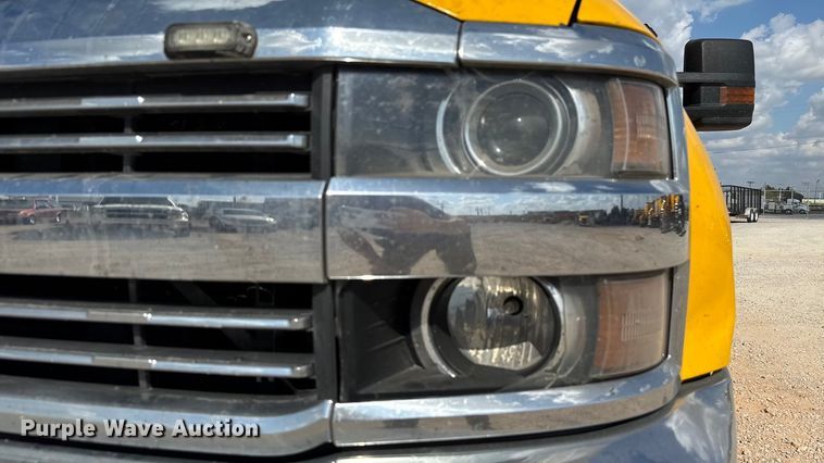 image for item EU5067 2018 Chevrolet Silverado 3500HD utility bed pickup truck