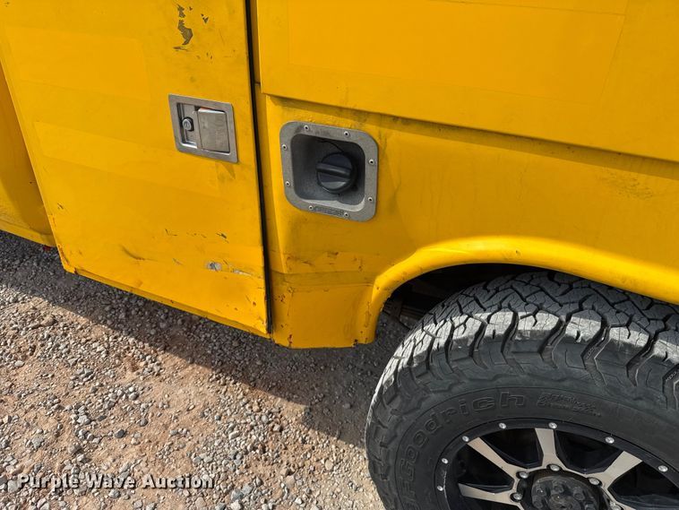 image for item EU5067 2018 Chevrolet Silverado 3500HD utility bed pickup truck