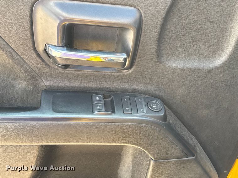 image for item EU5067 2018 Chevrolet Silverado 3500HD utility bed pickup truck
