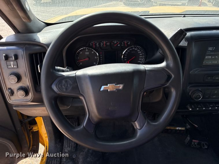 image for item EU5067 2018 Chevrolet Silverado 3500HD utility bed pickup truck